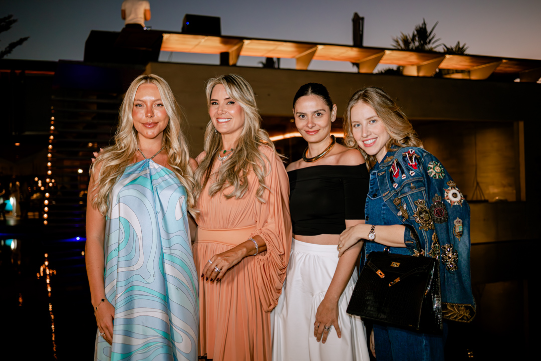 Layla Schlickmann Taurisano, Ana Paula Gontijo, Raquel Jones e Bella Salvati