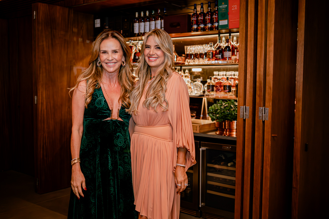 Luciana Cunha Campos e Ana Paula Gontijo