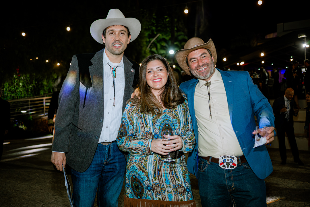 Luke Ortega, Luciana Cortinhas e Juliano Cortinhas