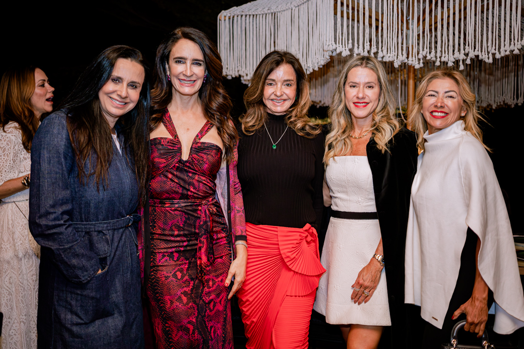 Virna Smith, Karina Curi, Maura Mendes, Flávia Toledo e Sônia Pinheiro