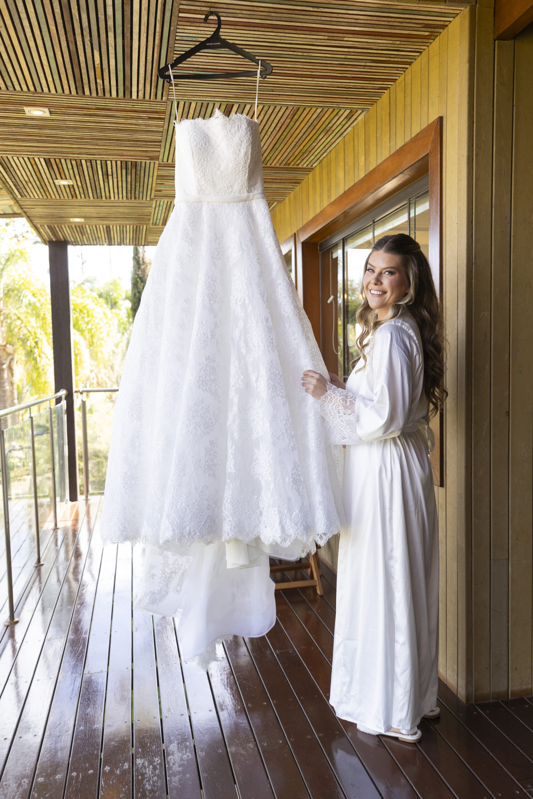 Vestido assinado por Lucas Anderi
