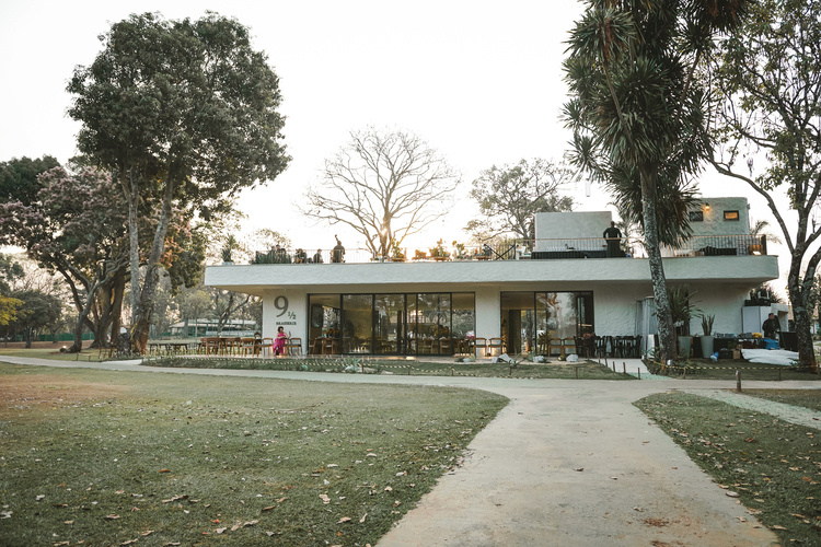 9 ½ Brasserie: Clube de Golfe de Brasília ganha novo espaço para festas
